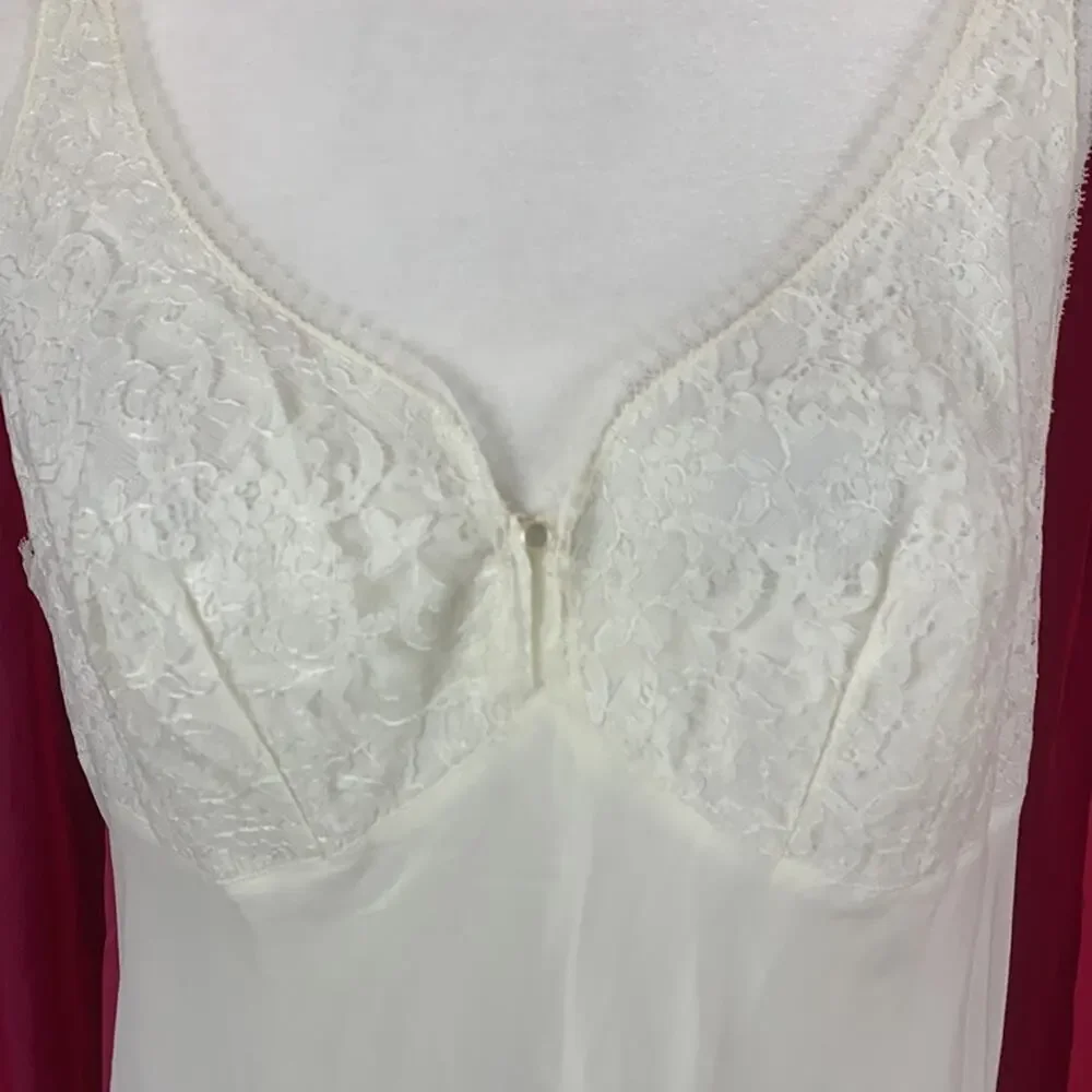 Vintage Barbizon cream‎ midi slip with lace bust, large or 20 - Picture 3 of 11